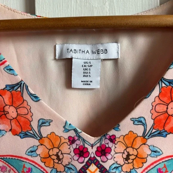 Tabitha Webb Silky Patterned Blouse - Picture 6 of 7